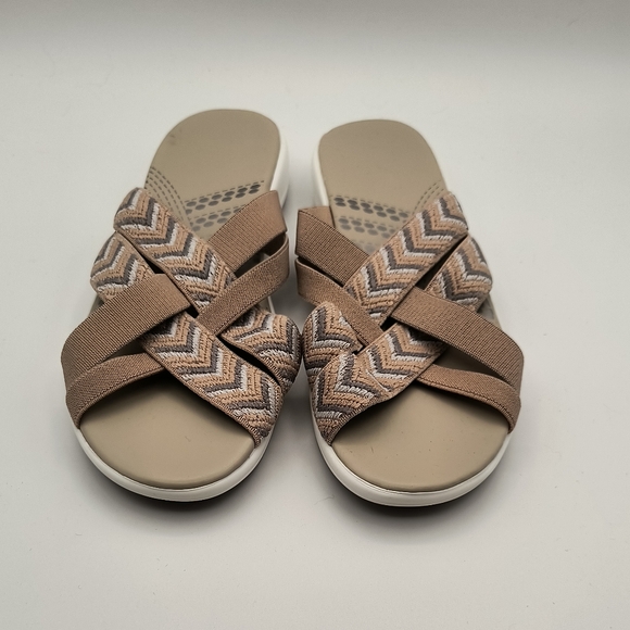 Woven Slip on Cross Cross Strap Flat Heel Beach Sandals 8.5 - Picture 1 of 5